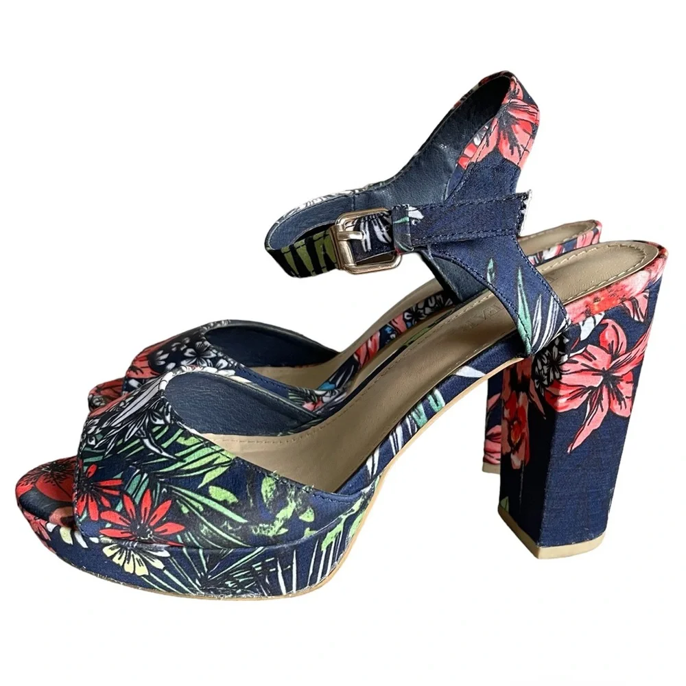 JustFab Navy Floral Platform Sandals